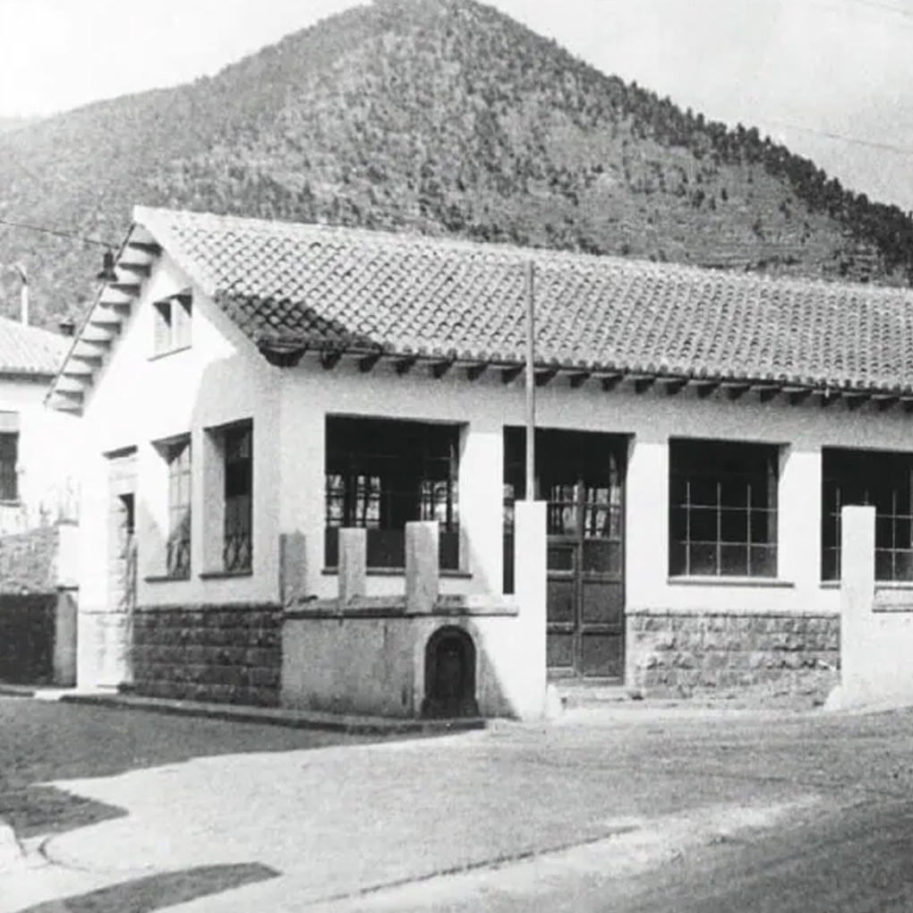 History 1925